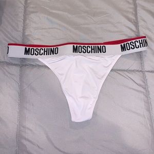 Moschino Thong